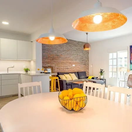 Julia Centro Historico * Málaga